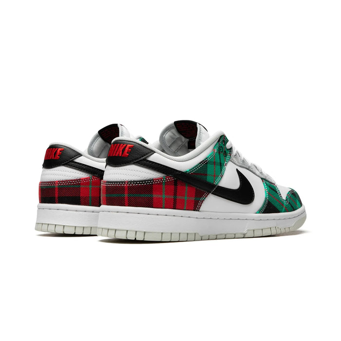 Krata w kratę Nike Dunk Low Tartan