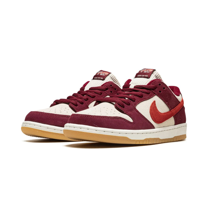 Buty Nike SB Dunk Low Skate Like a Girl