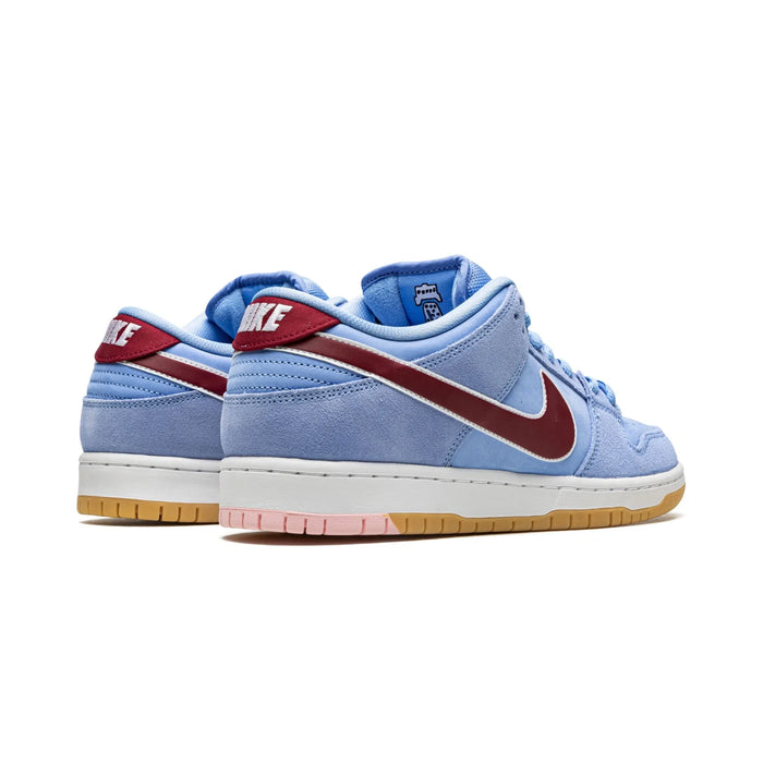 Nike SB Dunk Low Philadelphia Phillies