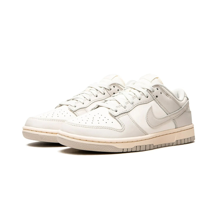 Nike Dunk Low Sail Light Bone (femei)