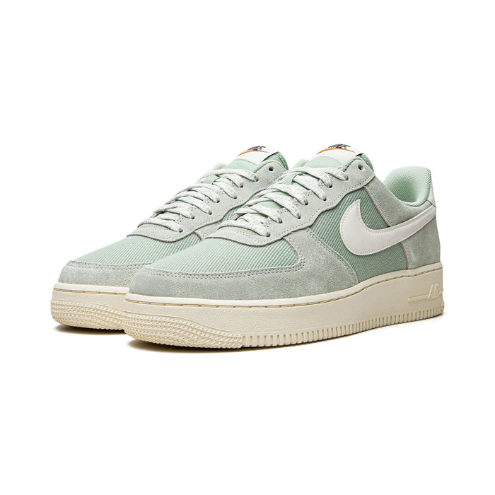 Nike Air Force 1 Low '07 LV8 Certified Fresh Enamel Green