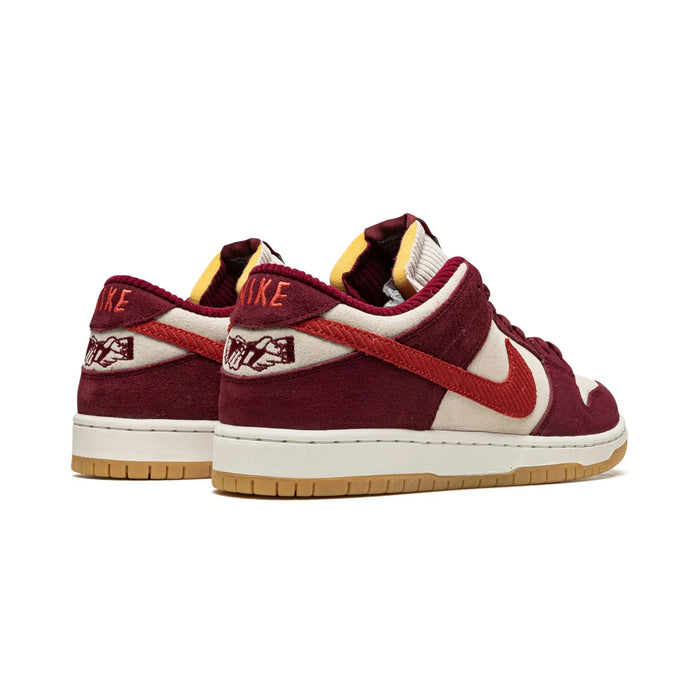 Buty Nike SB Dunk Low Skate Like a Girl