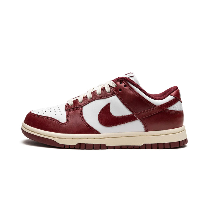 Nike Dunk Low PRM Vintage Team Red (damskie)