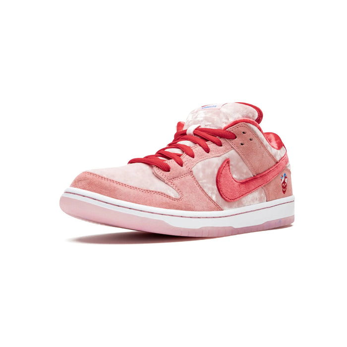 Nike SB Dunk Low StrangeLove Skateboards