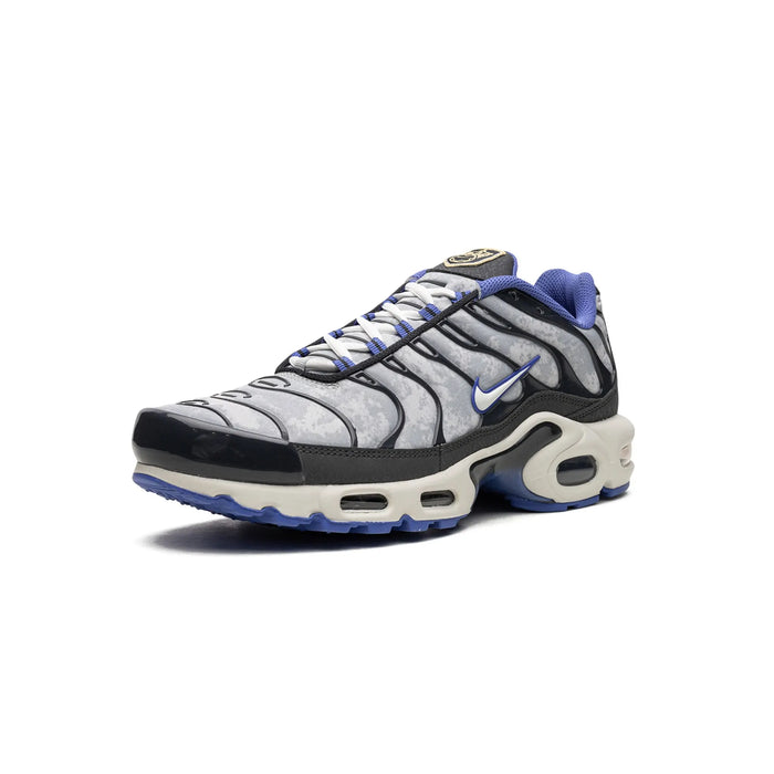 Nike Air Max Plus Social FC