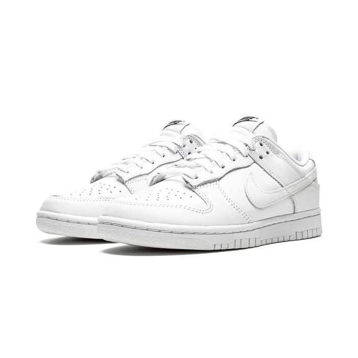 Nike Dunk Low Triple White (2021) (femei)