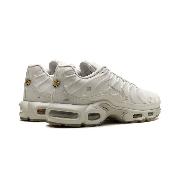 Nuanța Nike Air Max Plus A-COLD-WALL Platinum