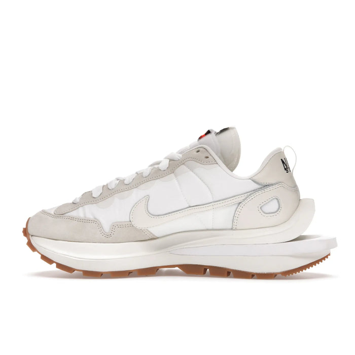 Nike Vaporwaffle sacai Sail Gum