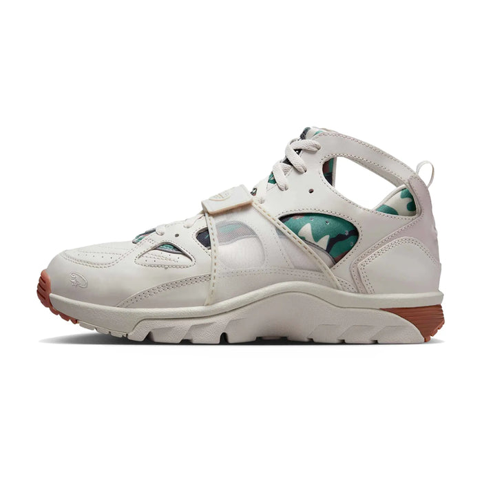 Nike Air Trainer Huarache Corteiz Light Bone