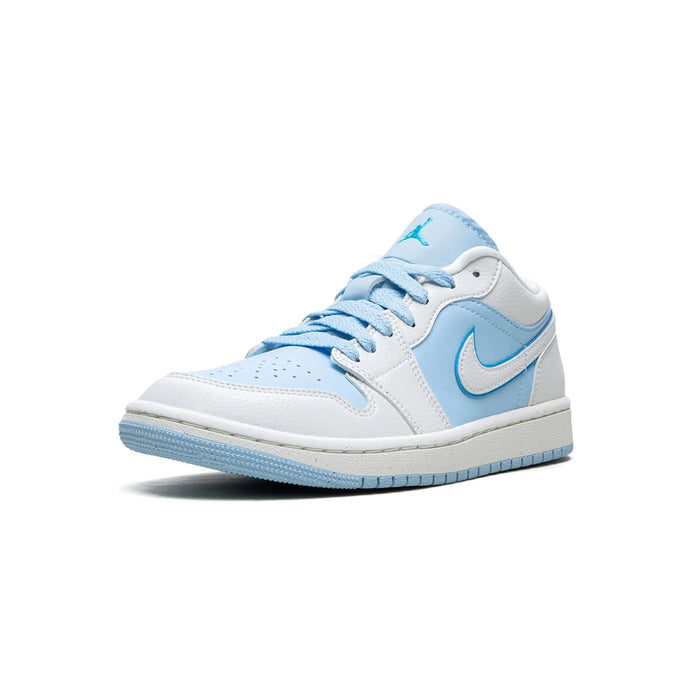 Jordan 1 Low SE Reverse Ice Blue (femei)