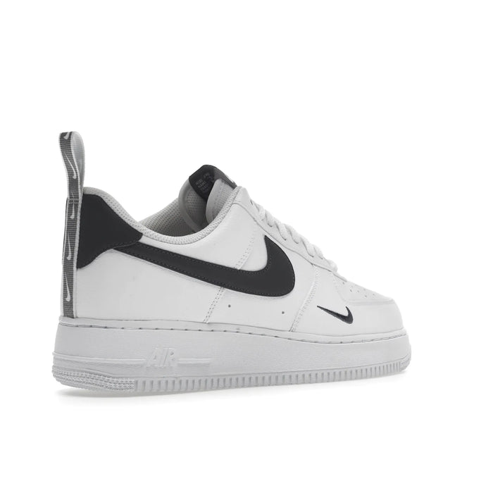 Nike Air Force 1 Low '07 LV8 Biały Metaliczny Ciemnoszary