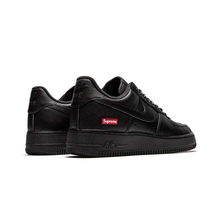 Nike Air Force 1 Low Supreme Negru