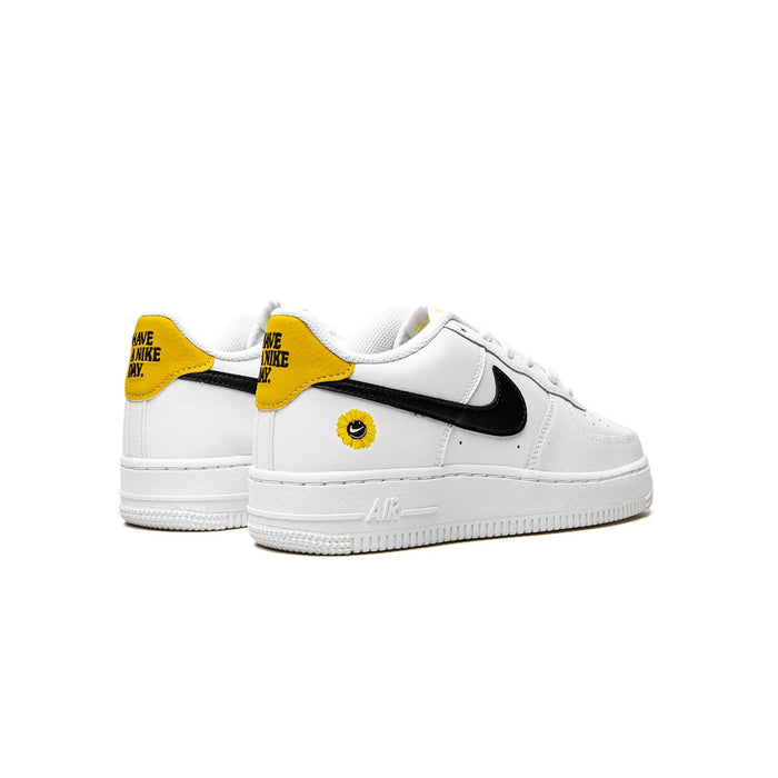 Nike Air Force 1 Low Have și Nike Day White Daisy (GS)