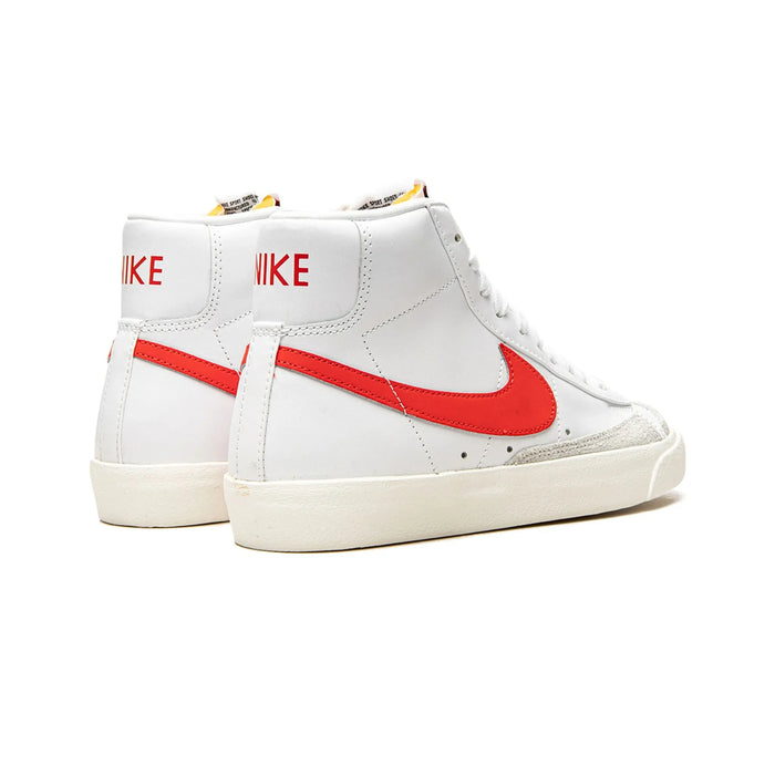 Nike Blazer Mid 77 Vintage Habanero Red (femei)