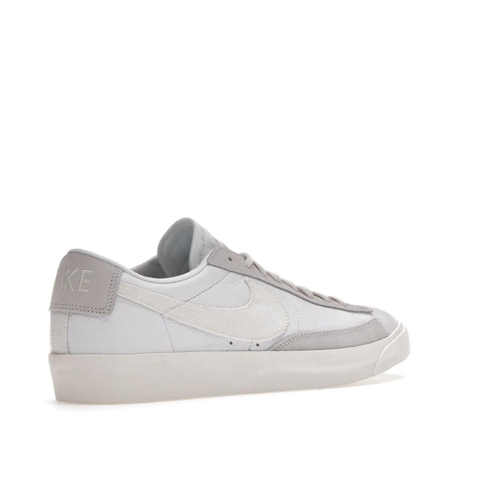 Biały żagiel skórzany Nike Blazer Low