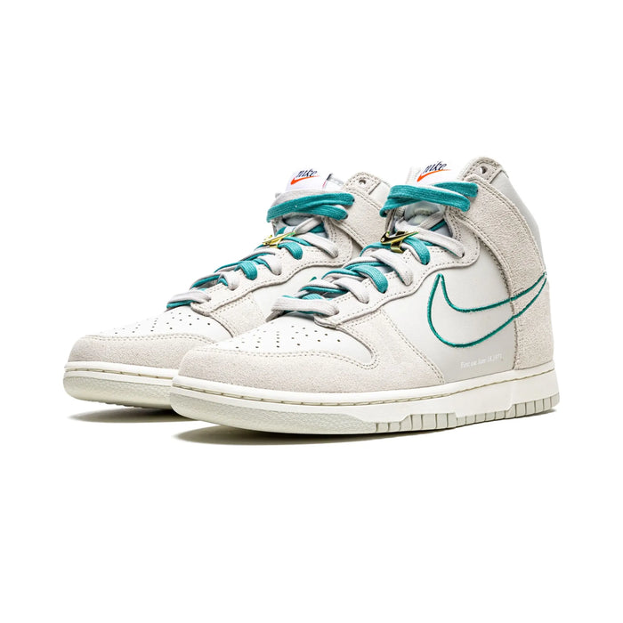 Nike Dunk High First Use Sail