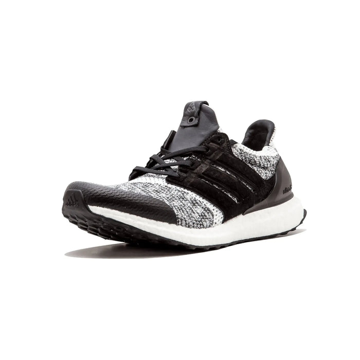 Status społeczny adidas Ultra Boost 1.0 SNS X