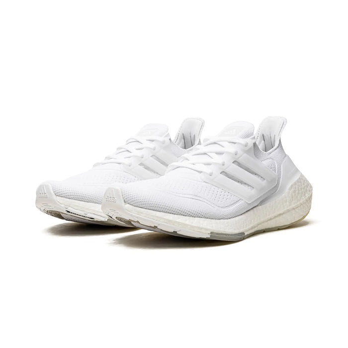 adidas Ultra Boost 21 Triple White (femei)