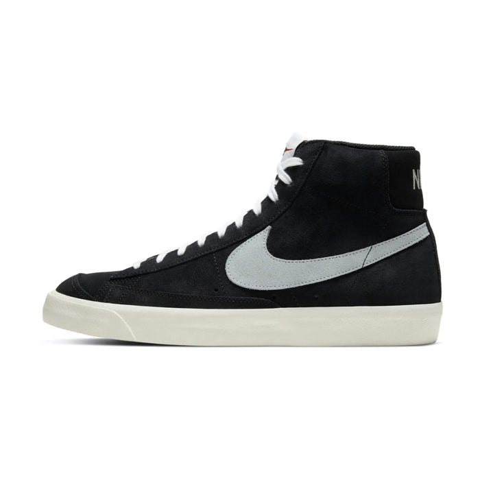 Czarne zamszowe buty Nike Blazer Mid 77