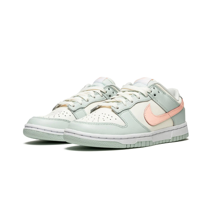 Nike Dunk Low Barely Green (femei)