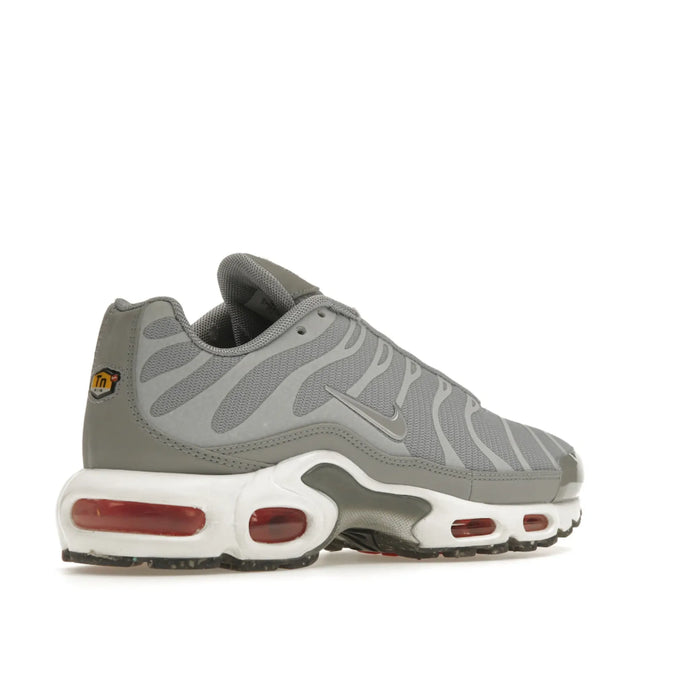 Nike Air Max Plus Gri Roșu