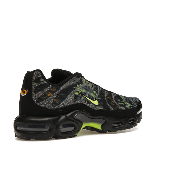 Nike Air Max Plus Sustainable Black Volt