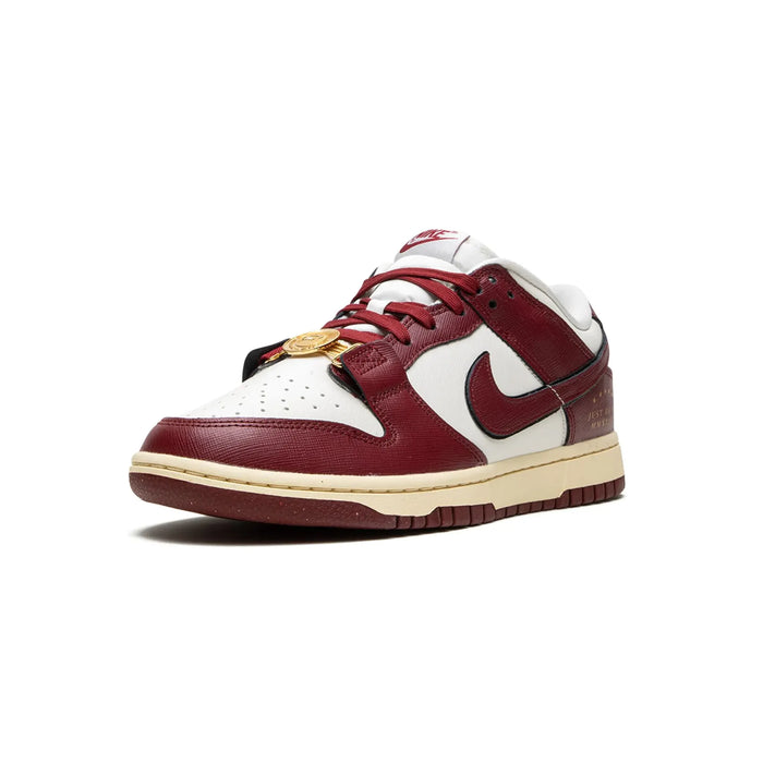 Nike Dunk Low SE Sisterhood Sail Team Red (damskie)