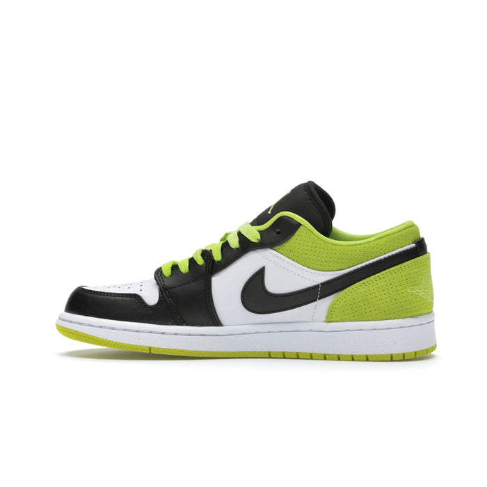 Jordan 1 Low Czarny Cyber