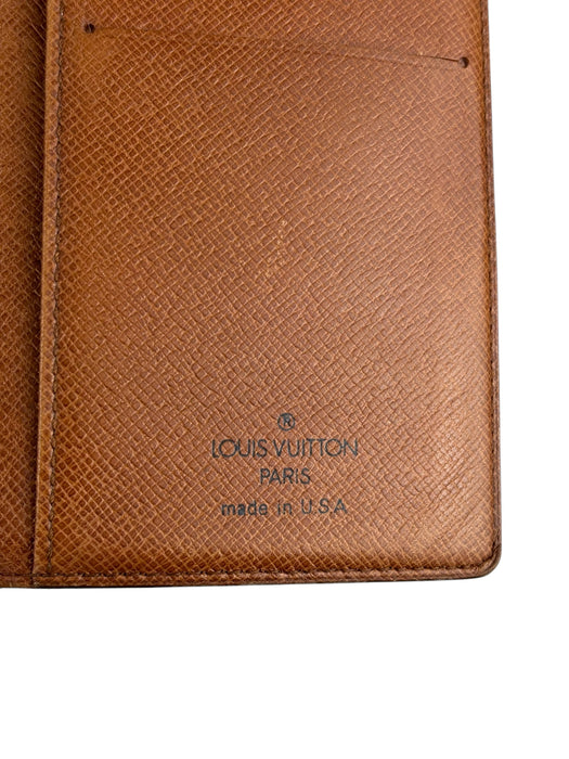 Louis Vuitton Tressor Wallet