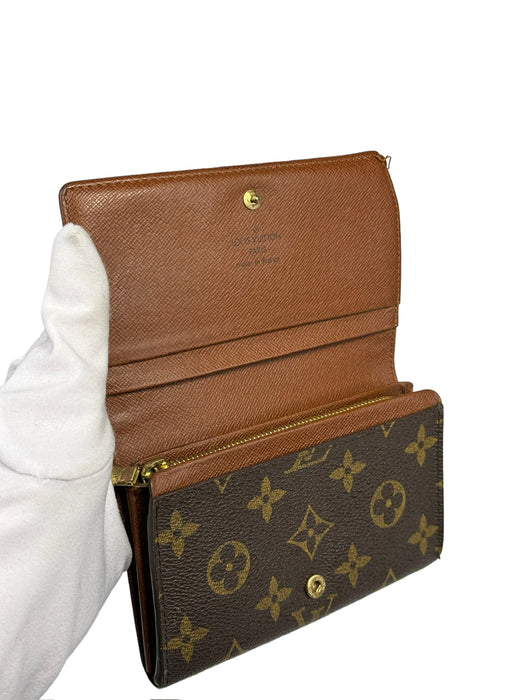 Louis Vuitton Monogram Bi-fold Zip Wallet