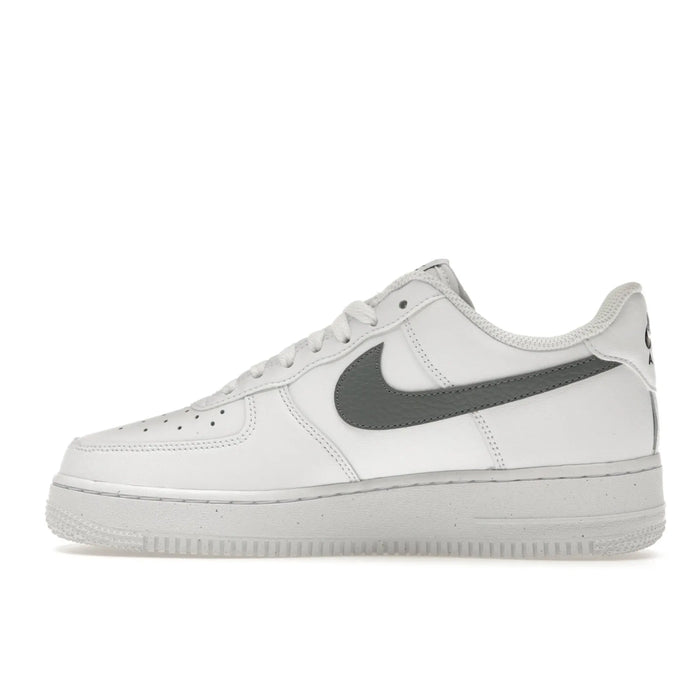 Nike Air Force 1 Low '07 Farba w sprayu Swoosh Biały Czarny Szary