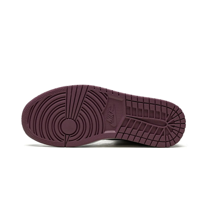 Jordan 1 Mid SE Light Mulberry (femei)