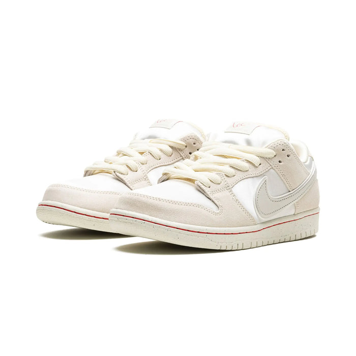 Nike SB Dunk Low City of Love Light Bone 