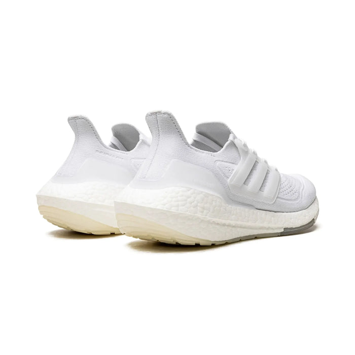 adidas Ultra Boost 21 Triple White (femei)