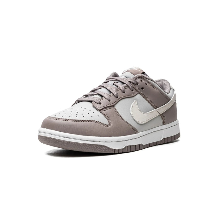 Nike Dunk Low Bone Beige (femei)