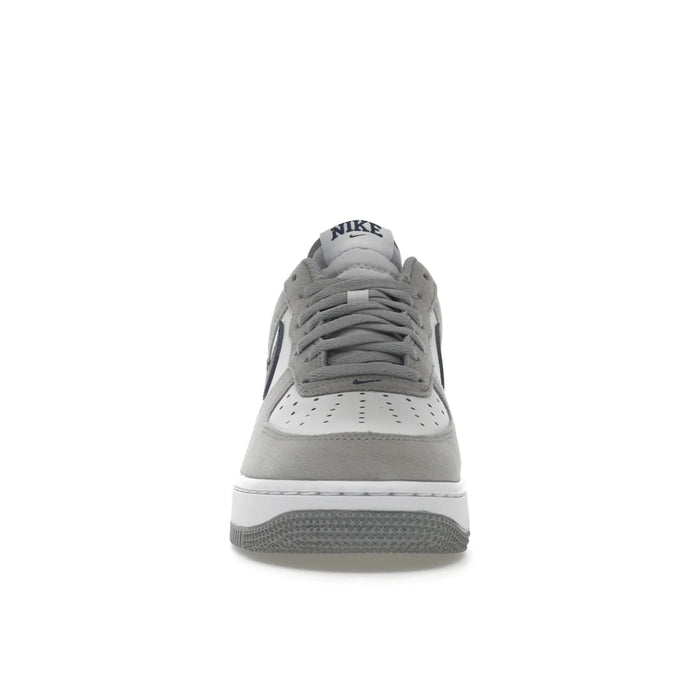 Nike Air Force 1 Low '07 Jasnoprzydymiona szarość Midnight Navy