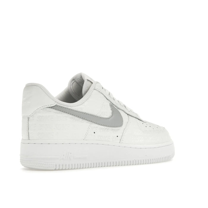 Air Force 1 Low din 1982 (femei)