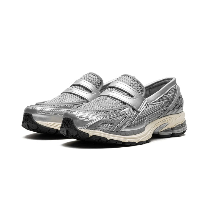 New Balance 1906L Metallic Silver