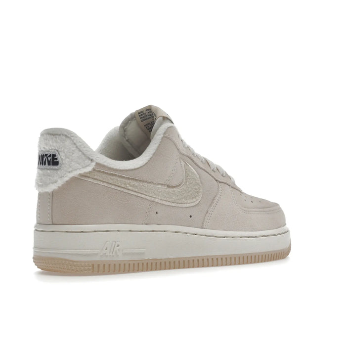 Nike Air Force 1 Low '07 SE Sanddrift Gum Fleece (Women's)