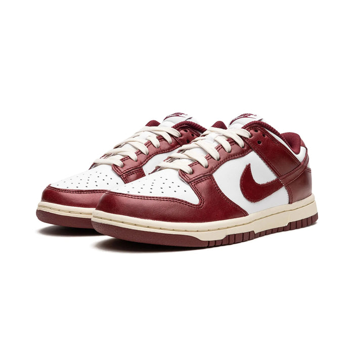 Nike Dunk Low PRM Vintage Team Red (damskie)